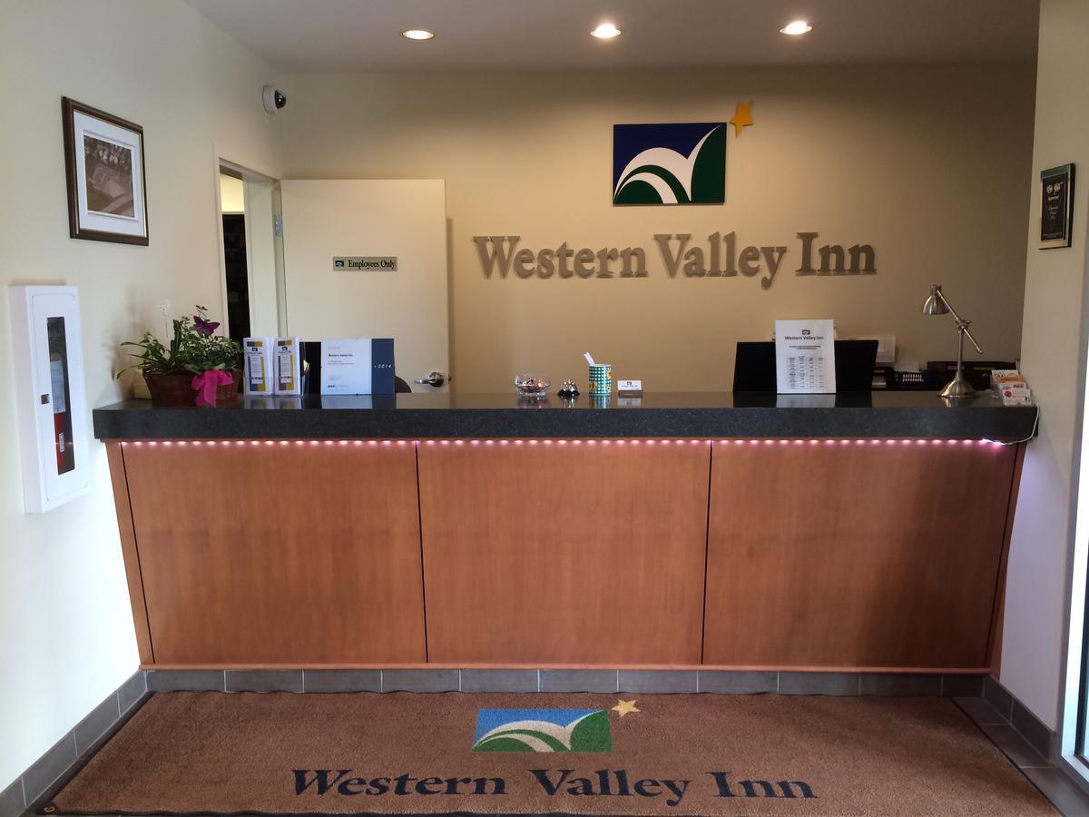 Western Valley Inn Valleyview Bagian luar foto